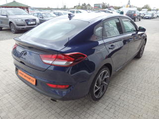 Hyundai i30 FASTBACK 1.0 T-GDI KLIMA, ESP - náhled 3