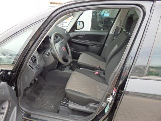 Fiat Sedici 1.6 16V 4x4, ABS - náhled 6