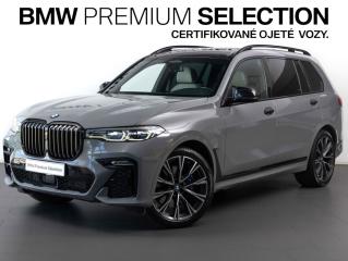 BMW X7 M50i