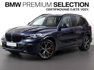 BMW X5 M50i
