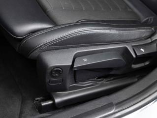 BMW Řada 3 (2021) 318d Touring - náhled 20