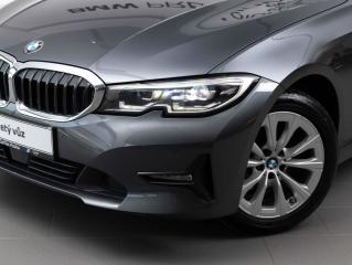 BMW Řada 3 (2021) 318d Touring - náhled 7