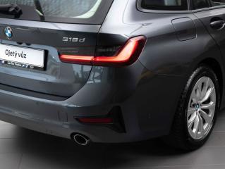 BMW Řada 3 (2021) 318d Touring - náhled 9