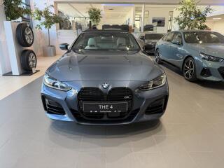 BMW M440i xDrive Convertible