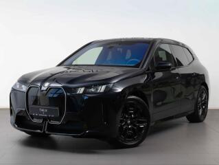 BMW iX xDrive45