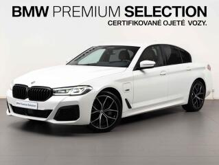 BMW 545e xDrive Sedan
