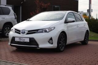Toyota Auris 1.8HSD -i E-CVT Style Skyview