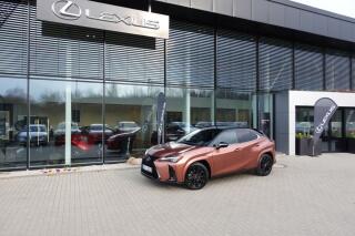 Lexus UX 300h UX300h F SPORT Plus Snrf Bi-To