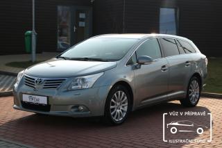 Toyota Avensis 2.2D-4D 110kW M/T Sol