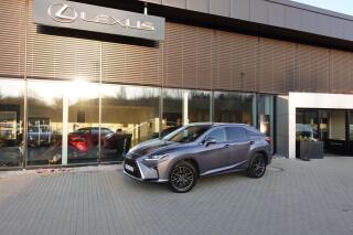 Lexus RX ZLEVN�NO 2.0T 175kW A/T Comfor