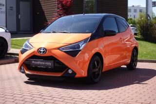 Toyota Aygo 1.0 VVT-i 5M/T x-cite + connec