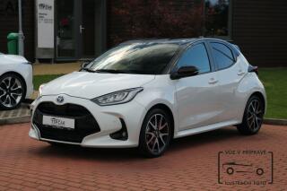 Toyota Yaris 1.5TNGA 125 - 6 MT Comfort Tec