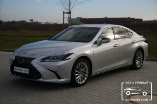 Lexus ES 300h 2.5HSD Elegance Plus