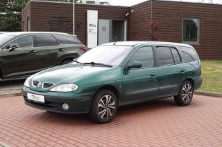 Renault Mgane 1.6i 16V M/T