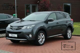 Toyota RAV4 2.2 D-4D 6M/T Active Design Vi
