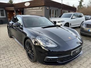 Porsche Panamera 4 Sport Chrono