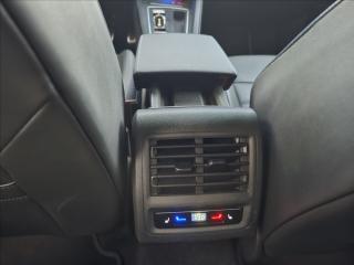 Volkswagen Golf 2,0TSi R 235KW 4Motion DSG - náhled 28