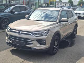SsangYong Korando 1.5 GDI 4WD  �R+ventil.seda�ek