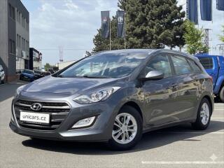 Hyundai i30 1.6 i  Trikolor Komfort
