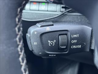 Peugeot 5008 1,2 PureTech  Allure Pack EAT8 - náhled 14