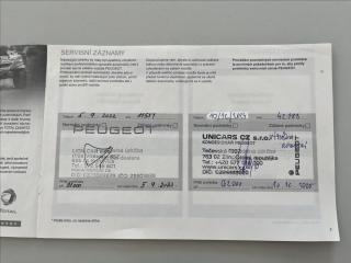 Peugeot 5008 1,2 PureTech  Allure Pack EAT8 - náhled 29