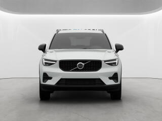 Volvo XC40 B3 Plus Dark DCT 5d