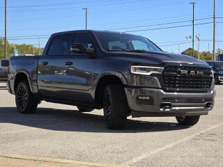 Dodge RAM 5.7l Hemi v�tej zp�t !!! 2026