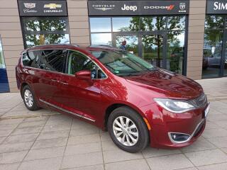 Chrysler Pacifica Touring L, model 2019