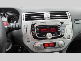 Ford Kuga 2.0TDCi CHAMPIONS EDITION - náhled 20