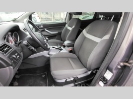 Ford Kuga 2.0TDCi CHAMPIONS EDITION - náhled 17