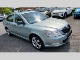 Škoda Octavia 1.6MPi CLASIC 1MAJITEL - náhled 13