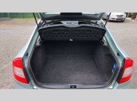 Škoda Octavia 1.6MPi CLASIC 1MAJITEL - náhled 15
