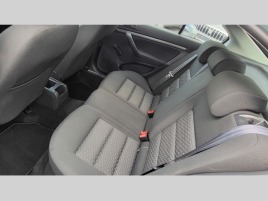 Škoda Octavia 1.6MPi CLASIC 1MAJITEL - náhled 17