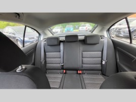Škoda Octavia 1.6MPi CLASIC 1MAJITEL - náhled 24