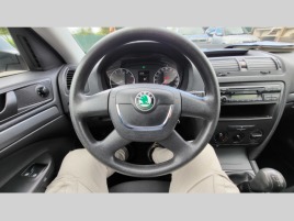 Škoda Octavia 1.6MPi CLASIC 1MAJITEL - náhled 25