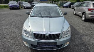 Škoda Octavia 1.6MPi CLASIC 1MAJITEL - náhled 9