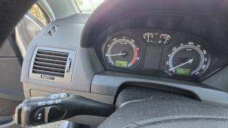 Škoda Fabia 1.4 AMBIENTE 1MAJITEL - náhled 31