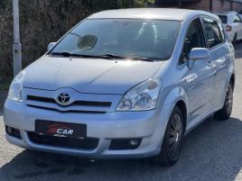 Toyota Corolla Verso 2.2 D-4D 7 MST TAN