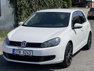 Volkswagen Golf 1.6TDi 77kw NAVI ALU odp.DPH