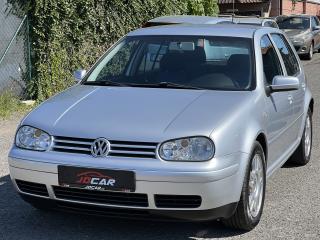 Volkswagen Golf 1.6i 16v KLIMATIZACE ALU