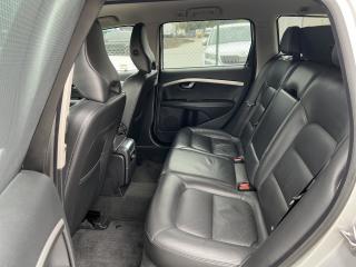 Volvo V70 2.0D D4 AUTOMAT KŮŽE KLIMA - náhled 26