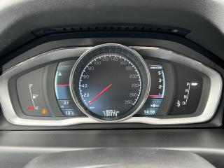 Volvo V70 2.0D D4 AUTOMAT KŮŽE KLIMA - náhled 17