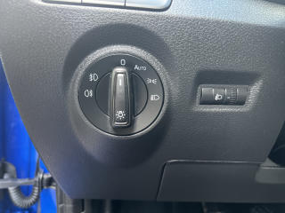 Škoda Fabia 1.0MPi 44kw KLIMA TEMPOMAT - náhled 11