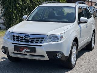 Subaru Forester 2.0i LPG 4x4 KLIMA KAMERA ALU