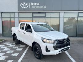 Toyota Hilux 2.4D 44 6MT Live Plus