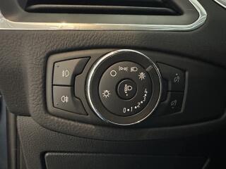 Ford Galaxy Titanium 2.5i HEV 190k aut. - náhled 18