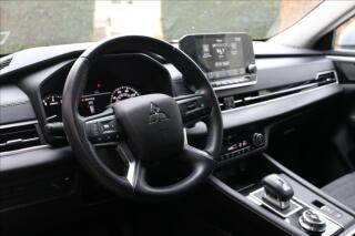 Mitsubishi Outlander 2,4 7míst, intense - náhled 29
