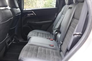 Mitsubishi Outlander 2,4 7míst, intense - náhled 56