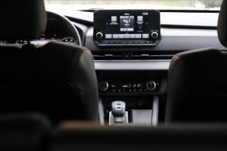 Mitsubishi Outlander 2,4 7míst, intense - náhled 59