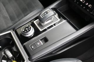 Mitsubishi Outlander 2,4 7míst, intense - náhled 37